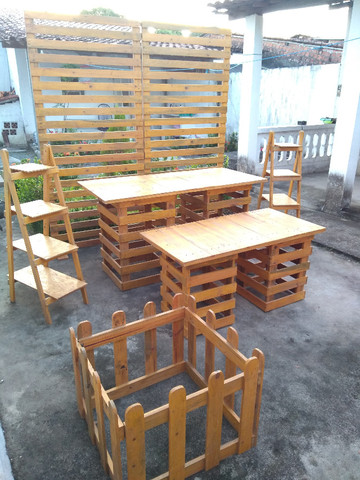 Pegue e monte kit pallet alug0 para festas