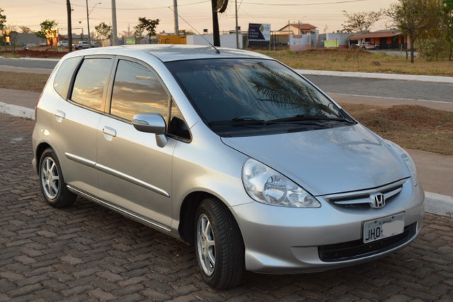 Honda Fit EX cvt - apenas 86 mil km! 08/08 - Foto 2