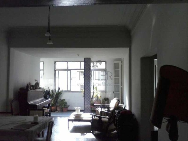 Apartamento na Rua Ministro Viveiros de Castro