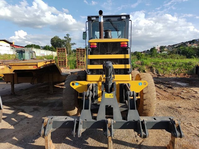 MOTONIVELADORA (RG 170B) New Holland  - Foto 3