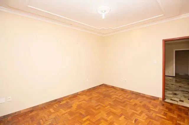 Vende-se esta casa no Setor Tradicional  - Foto 3