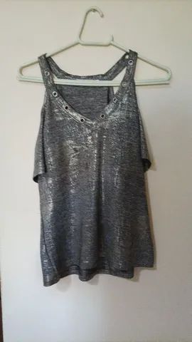 Blusas com leve brilho M - Foto 2