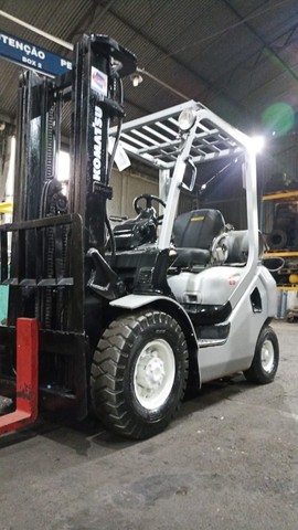 Empilhadeira 2016 Komatsu FG25 Revisada  - Foto 4