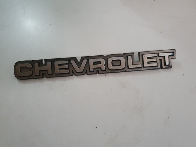Opala emblema Chevrolet tampa traseira original gm