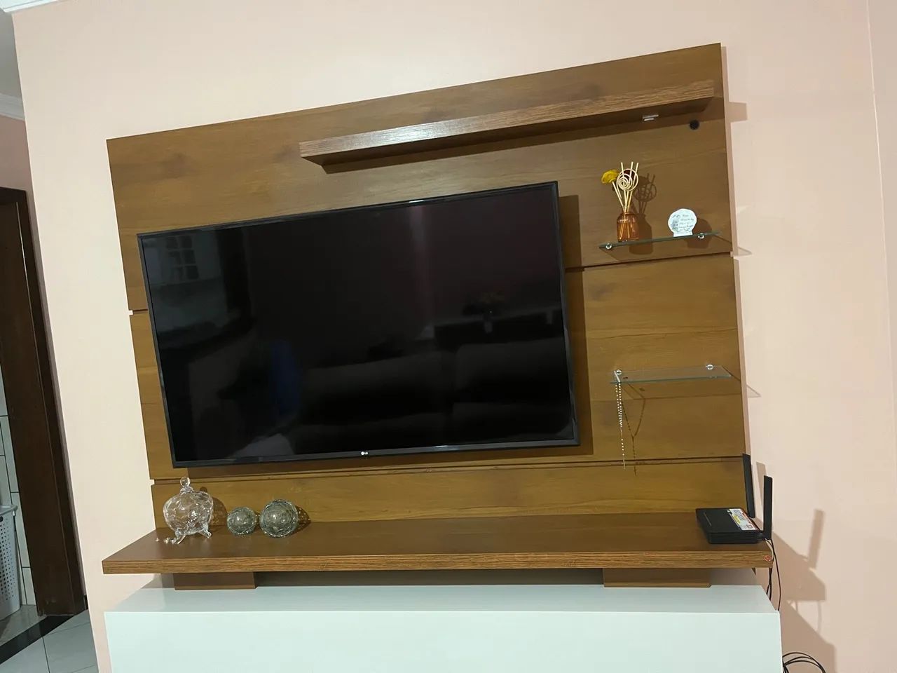 Painel para televisão de até 60 polegadas 