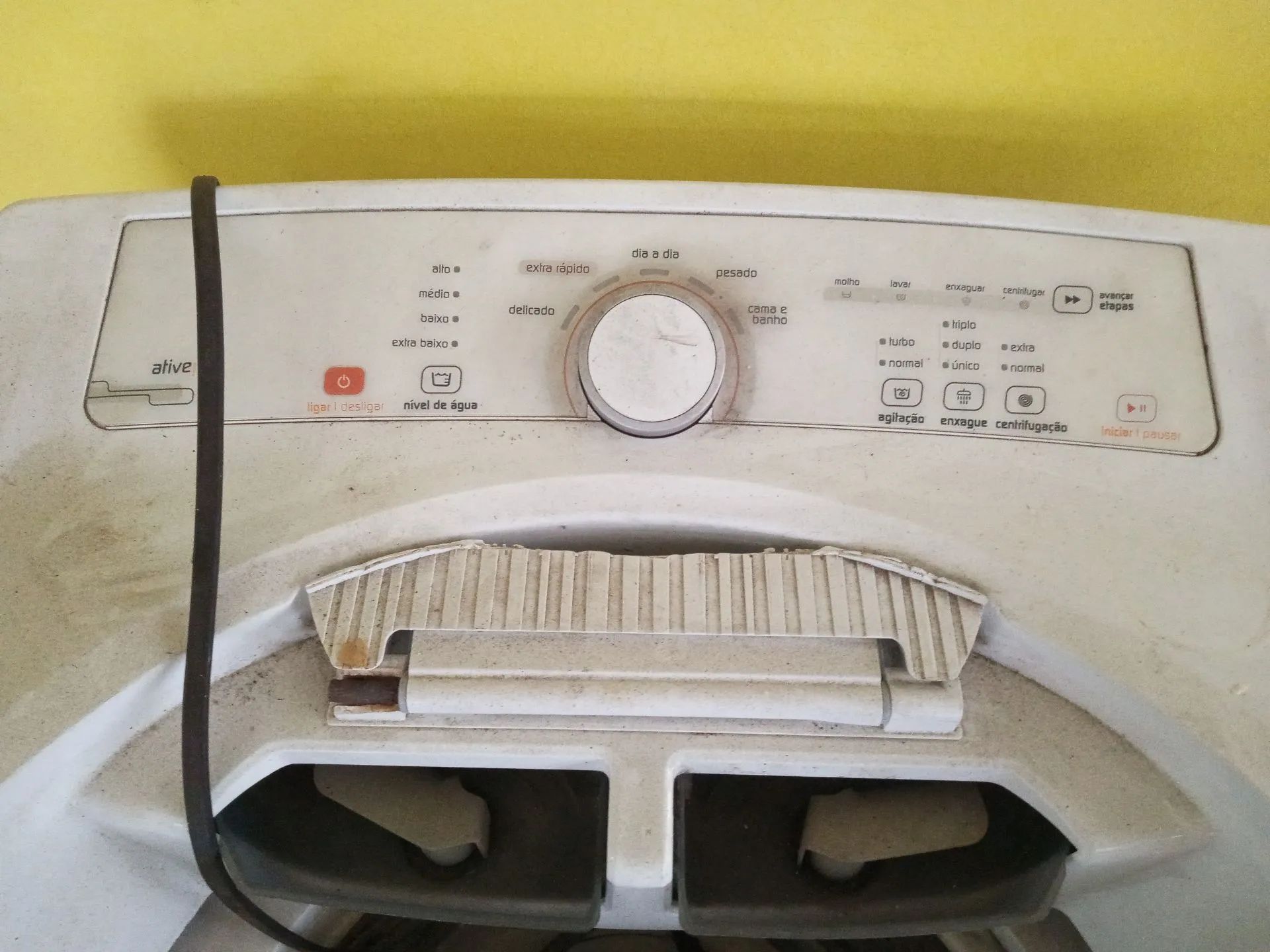 Máquina de Lavar Roupa Automática