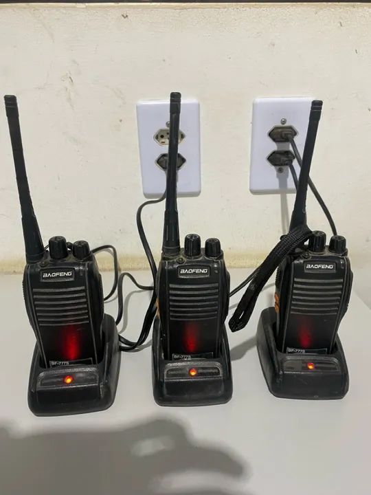 3 Walkie Talkies Baofeng - seminovo
