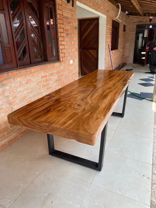 Mesa de Jantar de Madeira Maciça com Base de Ferro - Foto 4