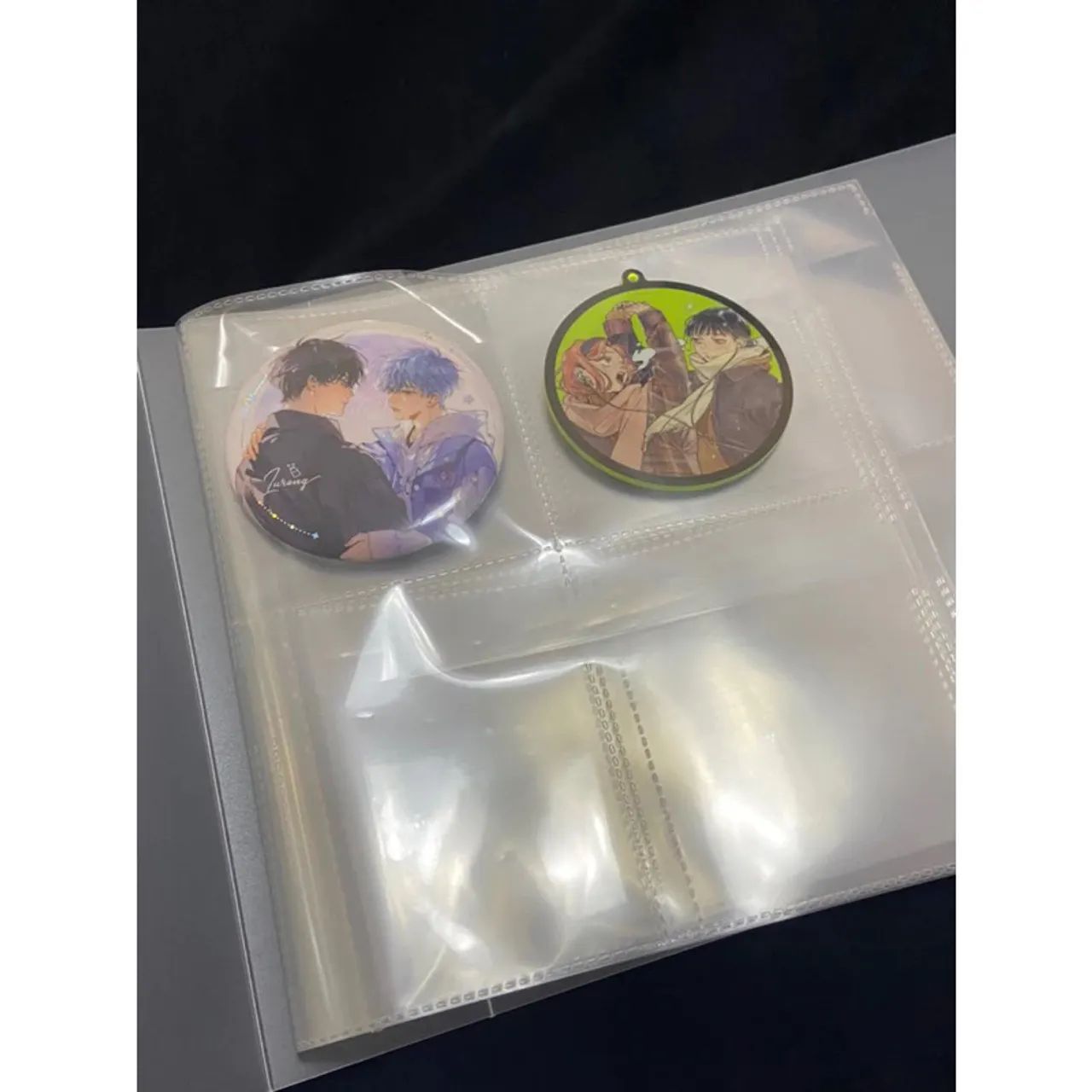 Fichário / Binder para armazenamento de bottons ou acrílicos - 24 bolsos - Foto 2