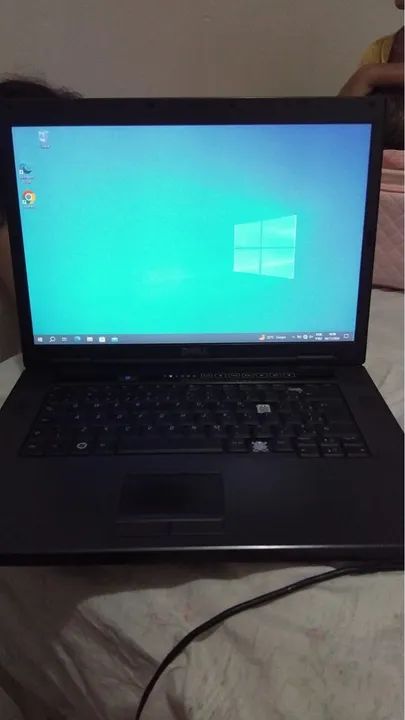 Notebook Dell com Intel Core 2 Duo