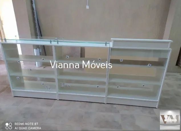 Balcão Caixa Vitrine + 2 Balcões Vitrine com Tampo de Vidro - MDF Branco