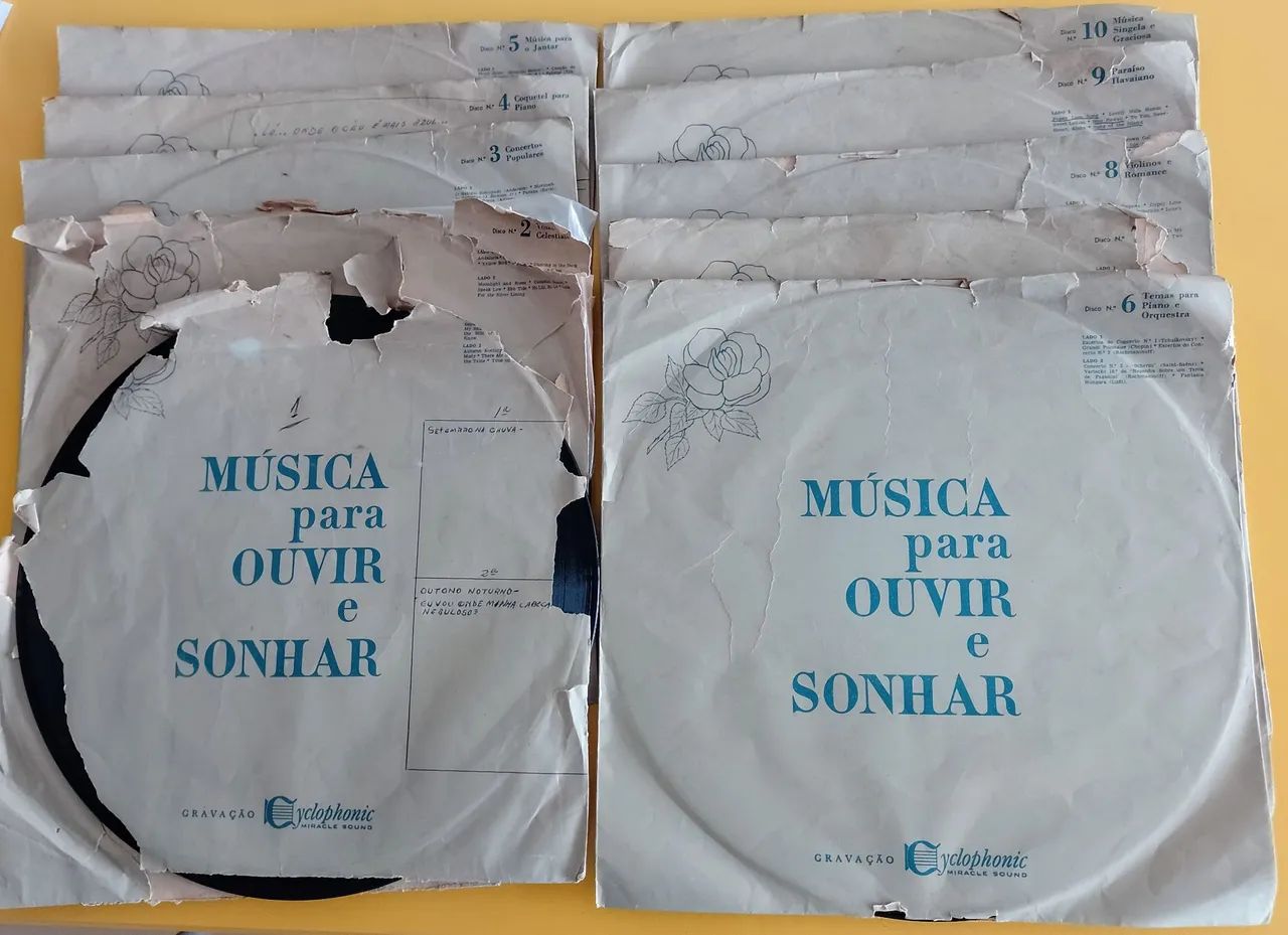 Dois box discos de vinil coleções  - Foto 2