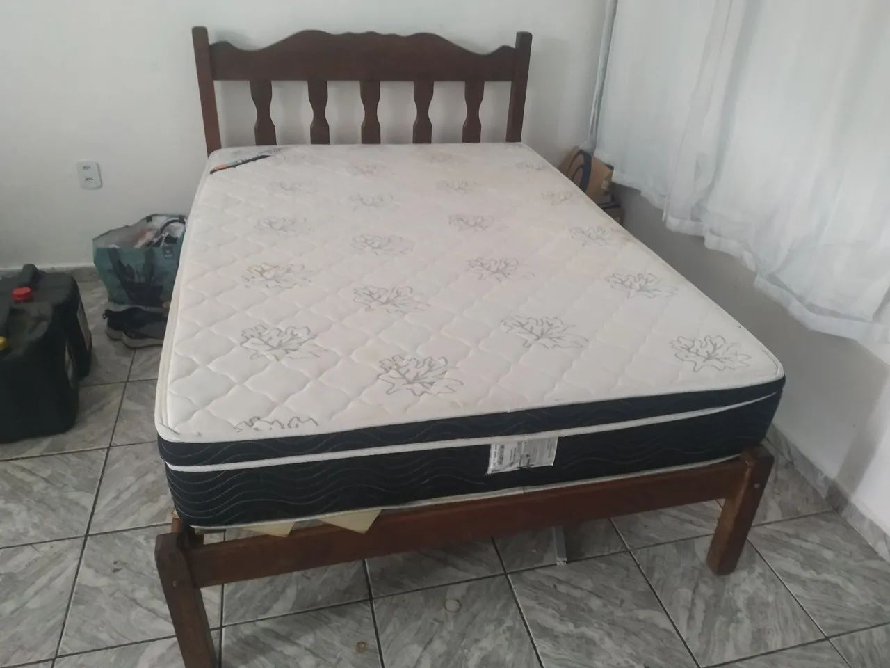 Cama Box de Casal em Madeira Maciça