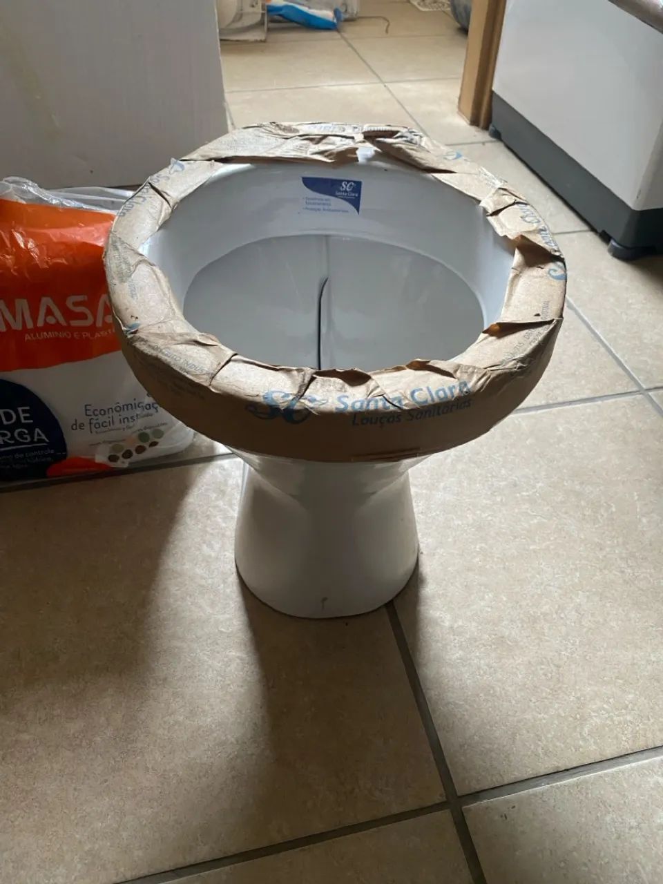 Vaso Sanitário com caixa incluso - Foto 2