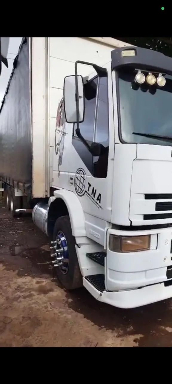 Iveco euro cargo motor Cummins série c - Foto 2