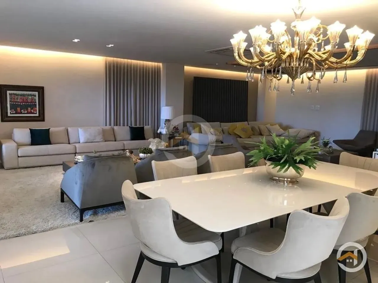 Apartamento com 4 suítes, Jardim Goiás