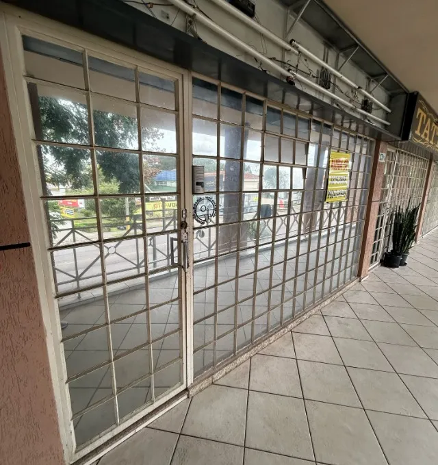 Sala De Escritório para Alugar no Xaxim - Centro Comercial das Nações