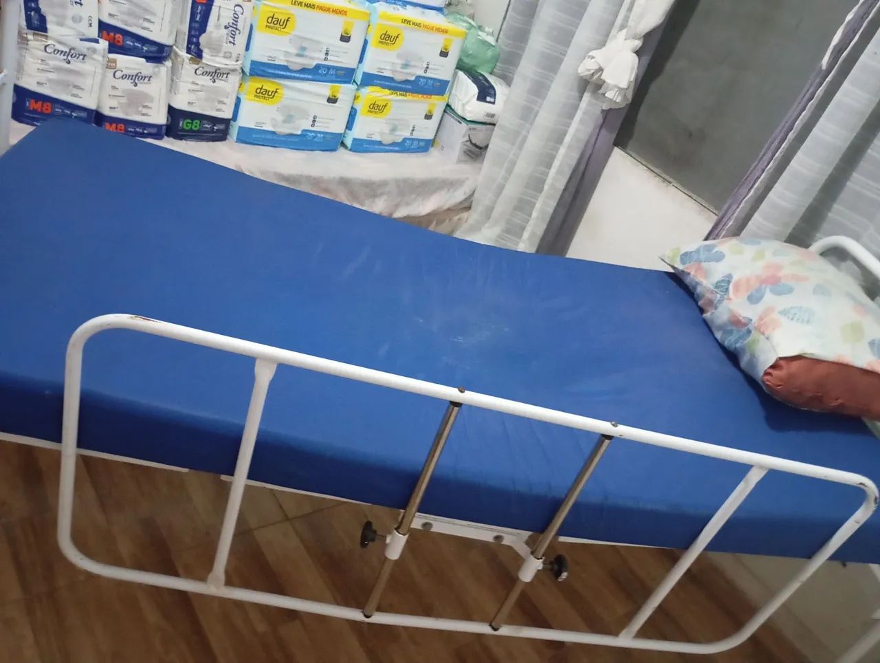 Cama de Hospitalar c/ colchão  - Foto 2