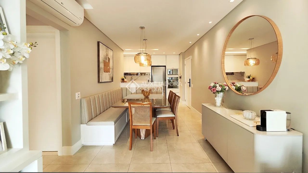 Elegante apartamento de 75m² | 2 dorm (1 suíte) | à venda no centro de Florianópolis. - Foto 4
