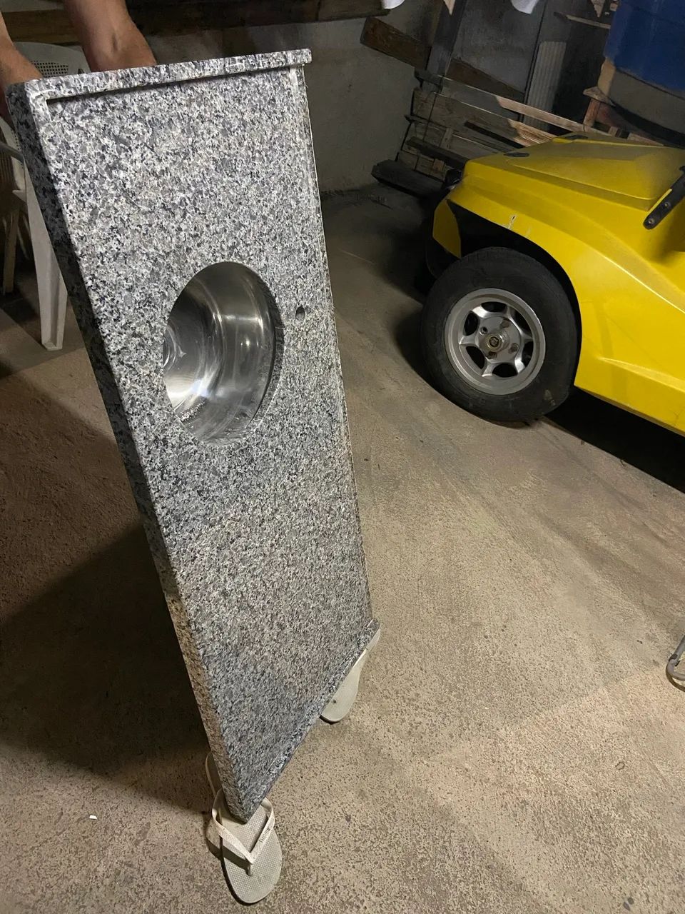 Pia de granito cinza ocre64840783196802121