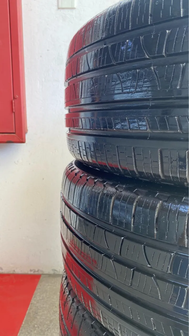 4 Pneus 235/45 R19 Para Compass etc