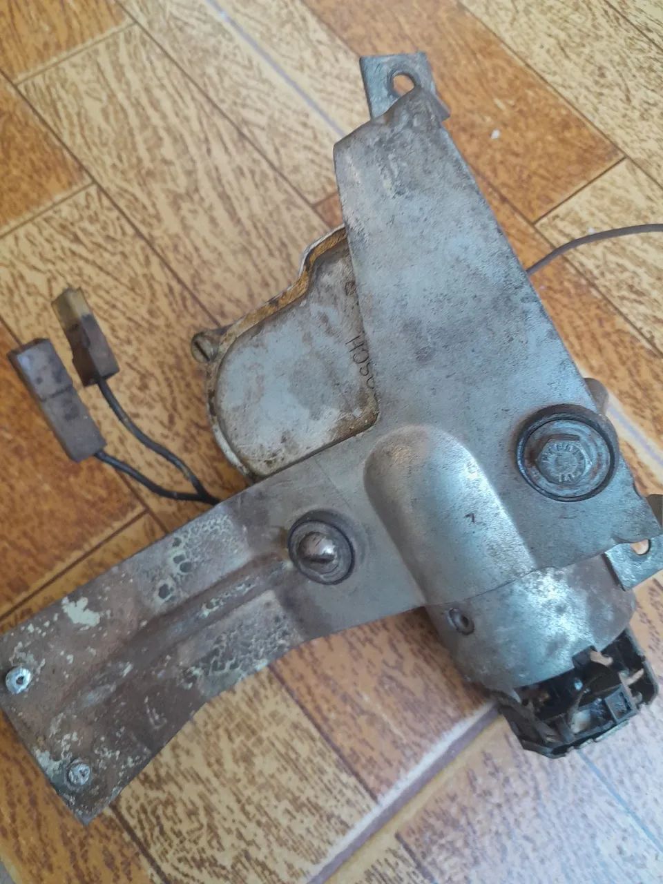 Motor de limpador traseiro caravan 