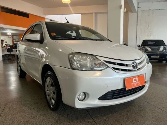 Toyota Etios XS 1.5 flex 2017 - Foto 3