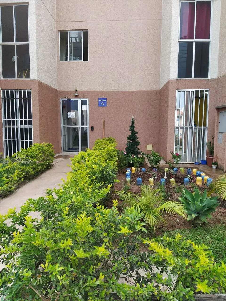 Apartamento térreo crixá