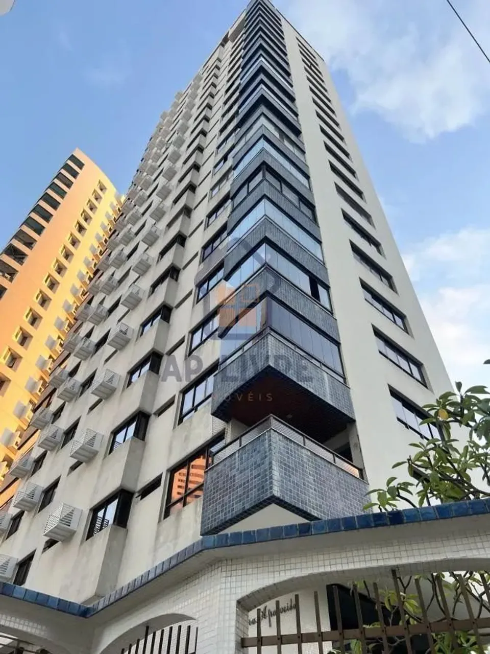 Apartamento para Locação em Recife, Boa Viagem, 4 dormitórios, 2 suítes, 3 banheiros, 2 va