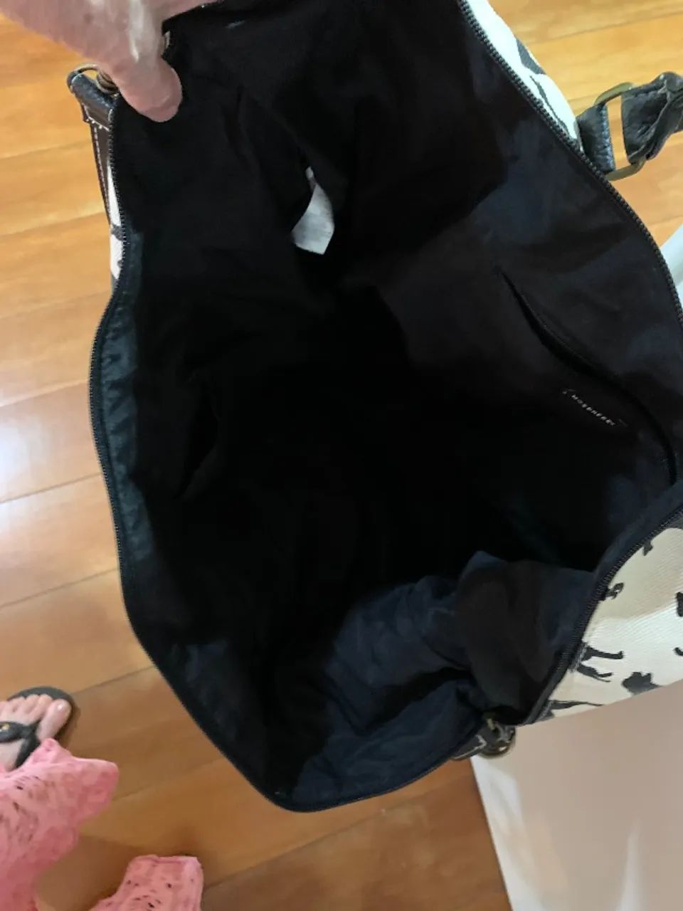 Bolsa tipo sacola bege estampa preta  - Foto 4