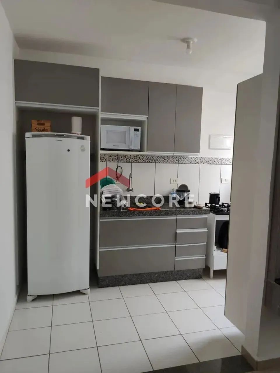 Apartamento em Rua Nardina Rodrigues Johansen - Vila Bosque - Maringá/PR