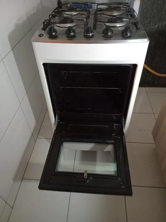 Vendo fogão (4 bocas) ELETROLUX   - Foto 2