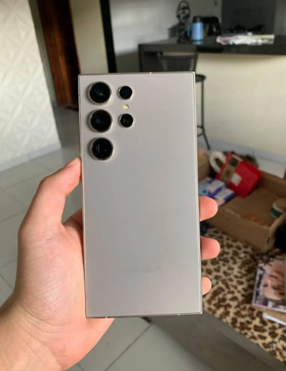 S24 Ultra/512gb-na garantia+Nota Fiscal (Troco por Iphone 15 ou 16 Pro).
