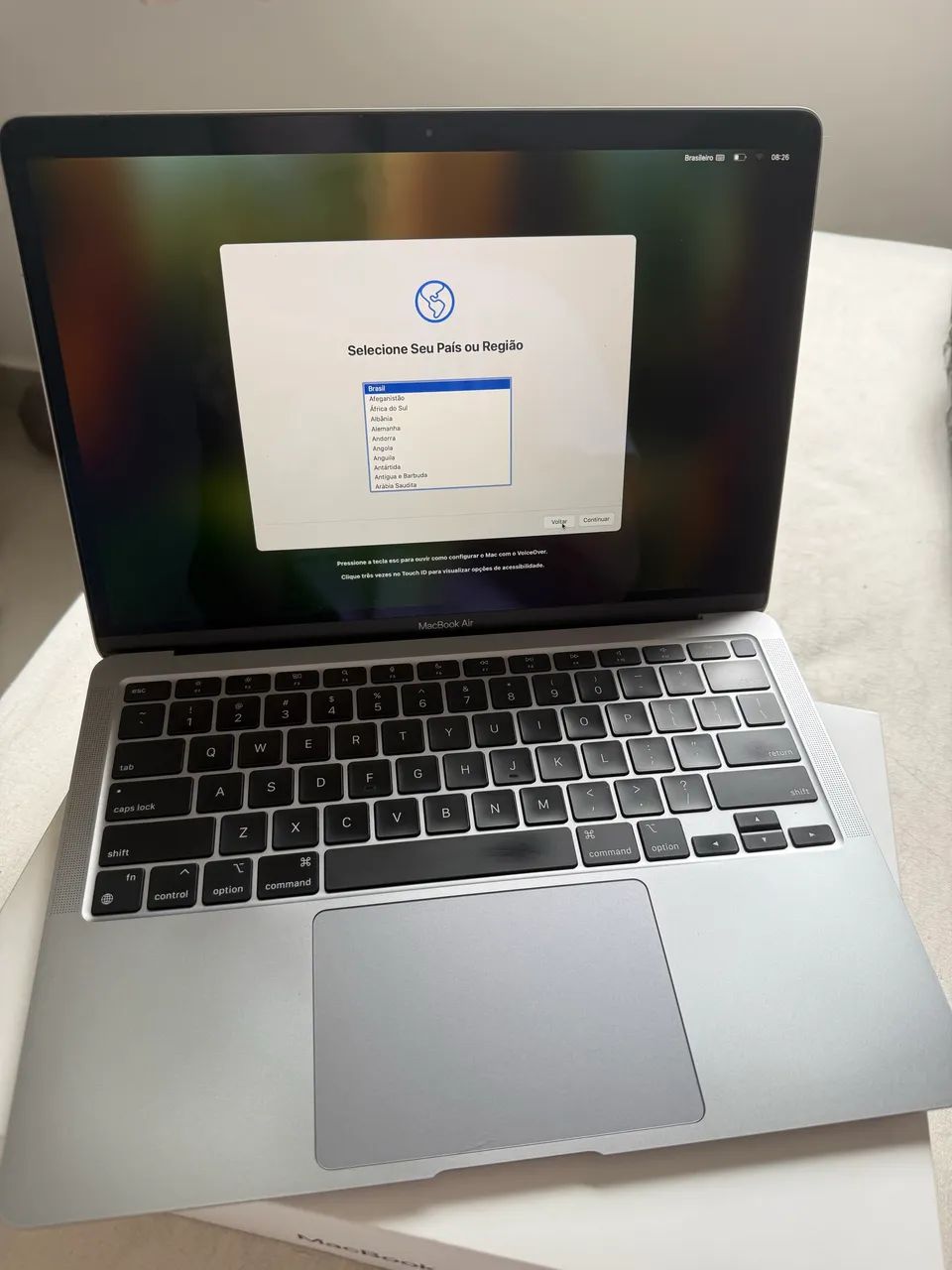 MacBook Air M1 2020 - 8gb/256gb - cinza espacial - Notebooks