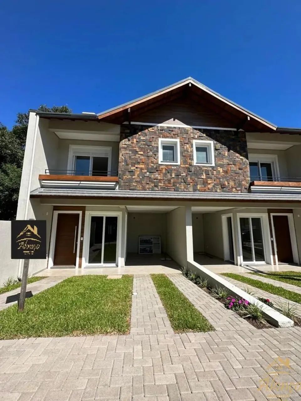 Sobrando com duas suítes, bairro Pousada da Neve, Nova Petrópolis RS! REF: 1557