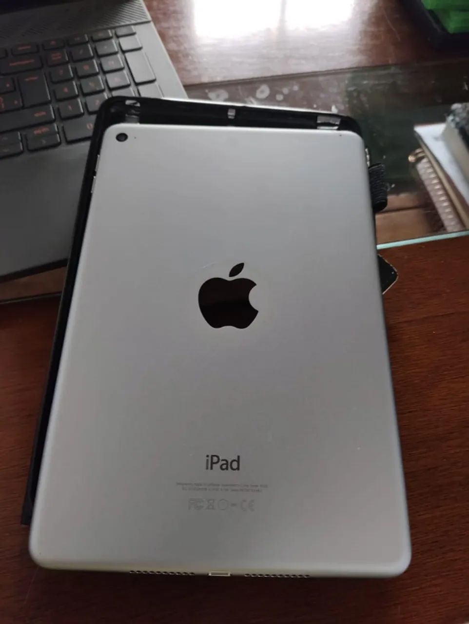 Ipad mini 128Gb + carregador + capinha  - Foto 2