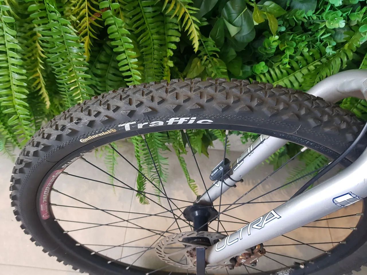 Bicicleta montain Bike importada cannondale.  - Foto 5