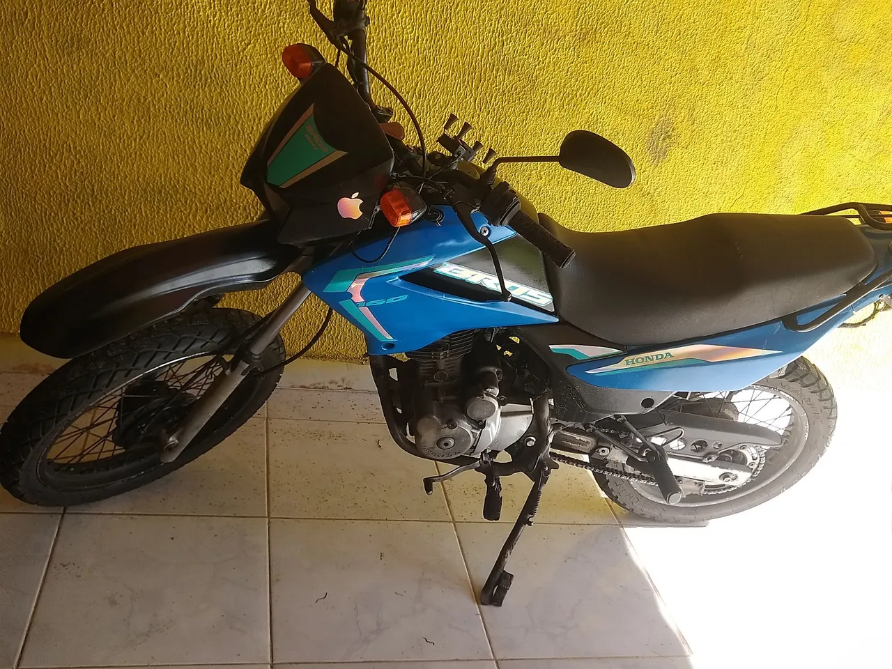 Motos HONDA NXR 2003 no Brasil