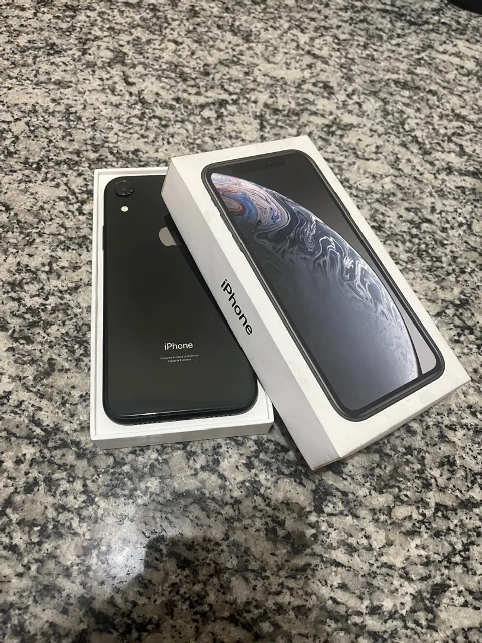 iPhone XR 64gb