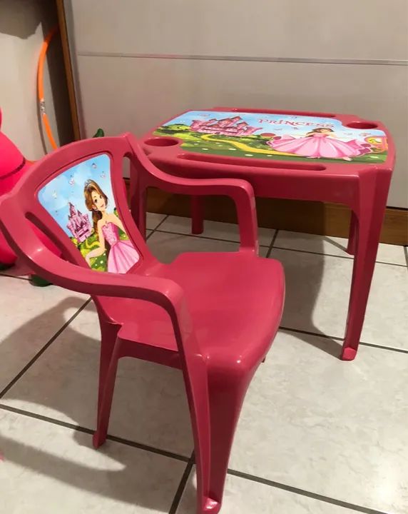 Mesa e Cadeira Infantil Princesa - Foto 3