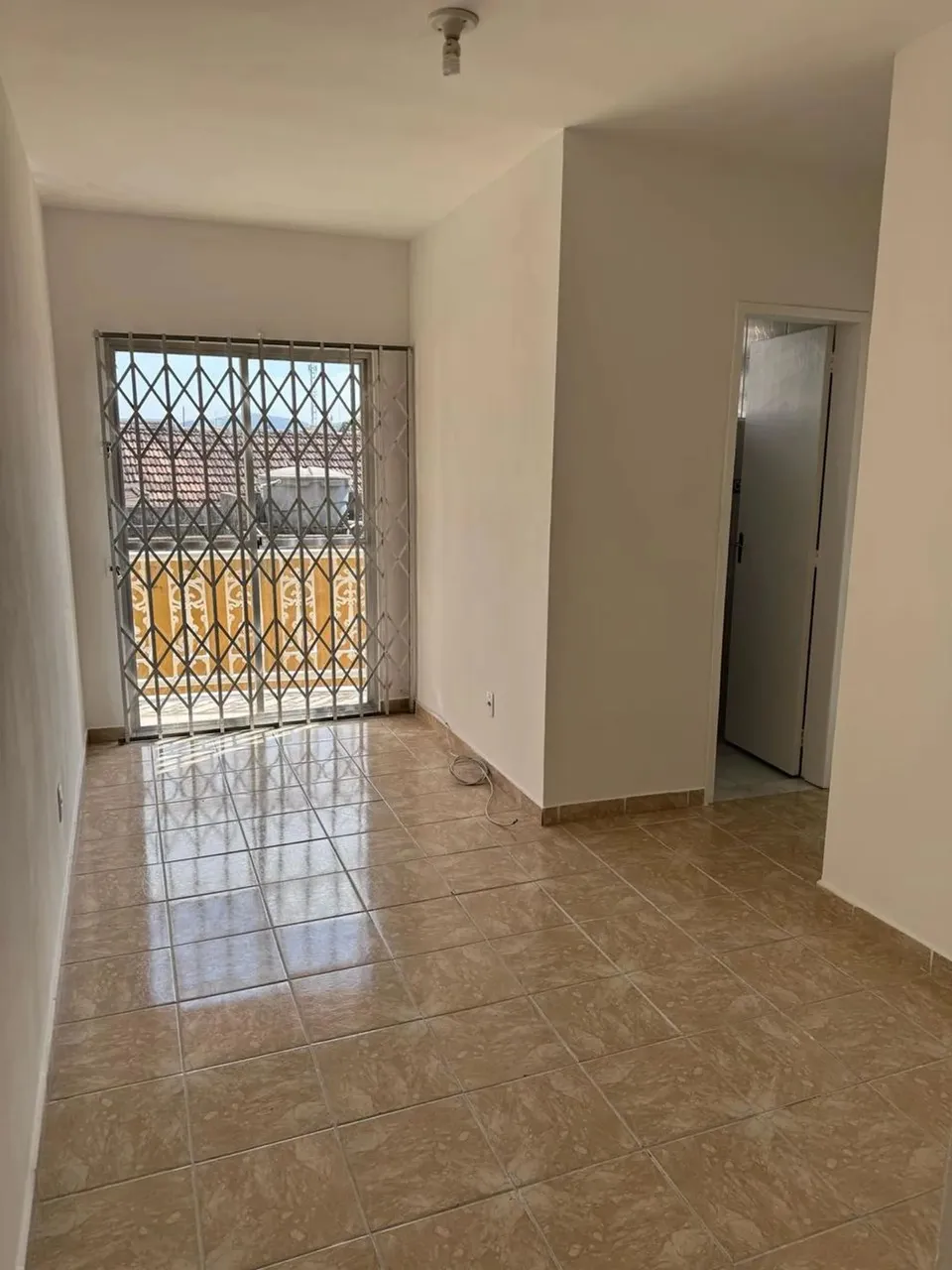 Imóvel para aluguel possui 68 metros quadrados com 2 quartos em Madureira - Rio de Janeiro