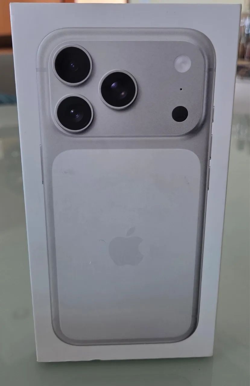 Apple iPhone 17 Pro 256GB Prateado - Celulares e Smartphones