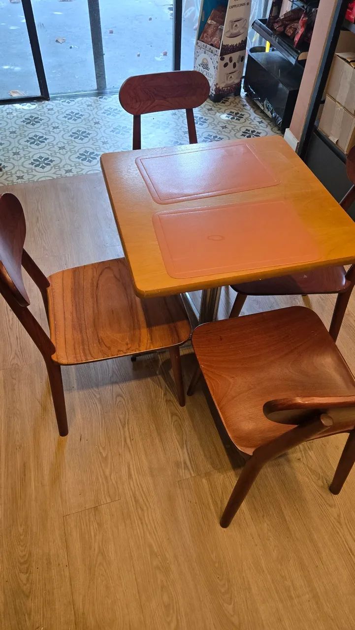 Conjunto Mesa com 4 Cadeiras Madeira Maciça Arboul - Foto 3