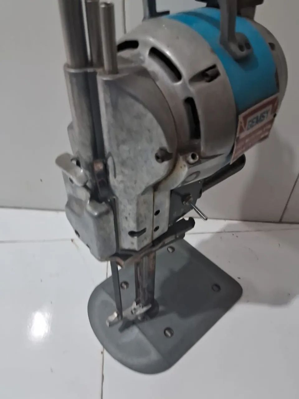 Maquina de corta tecido 8 polegadas - Foto 4