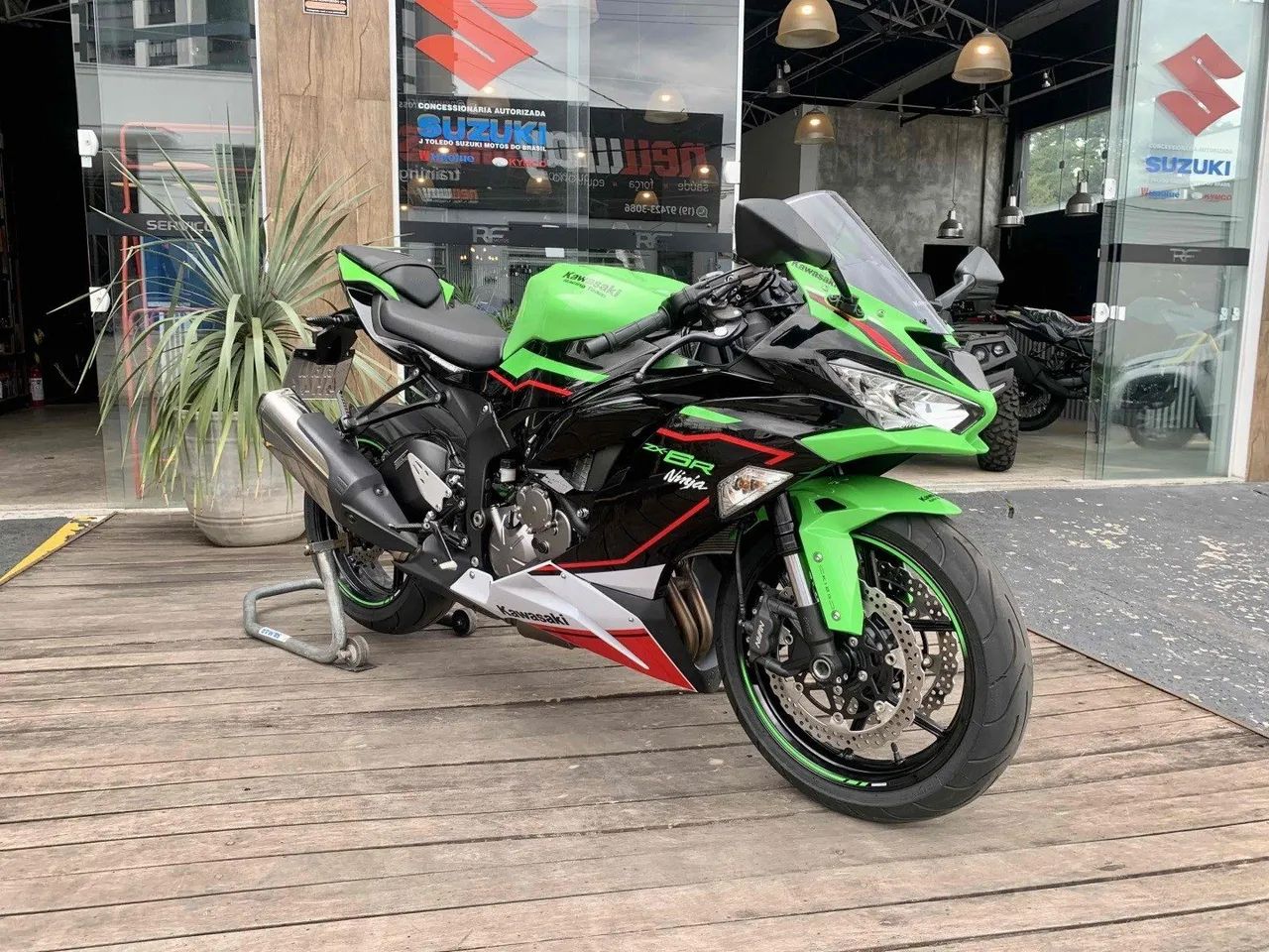 Kawasaki Zx-6r 636cc 2021 - 1446031143 | OLX