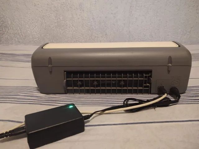 Impressora HP Deskjet D1560 - Foto 4