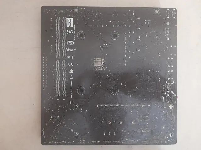 Placa Mãe Socket AM4 / DDR4  - Foto 2