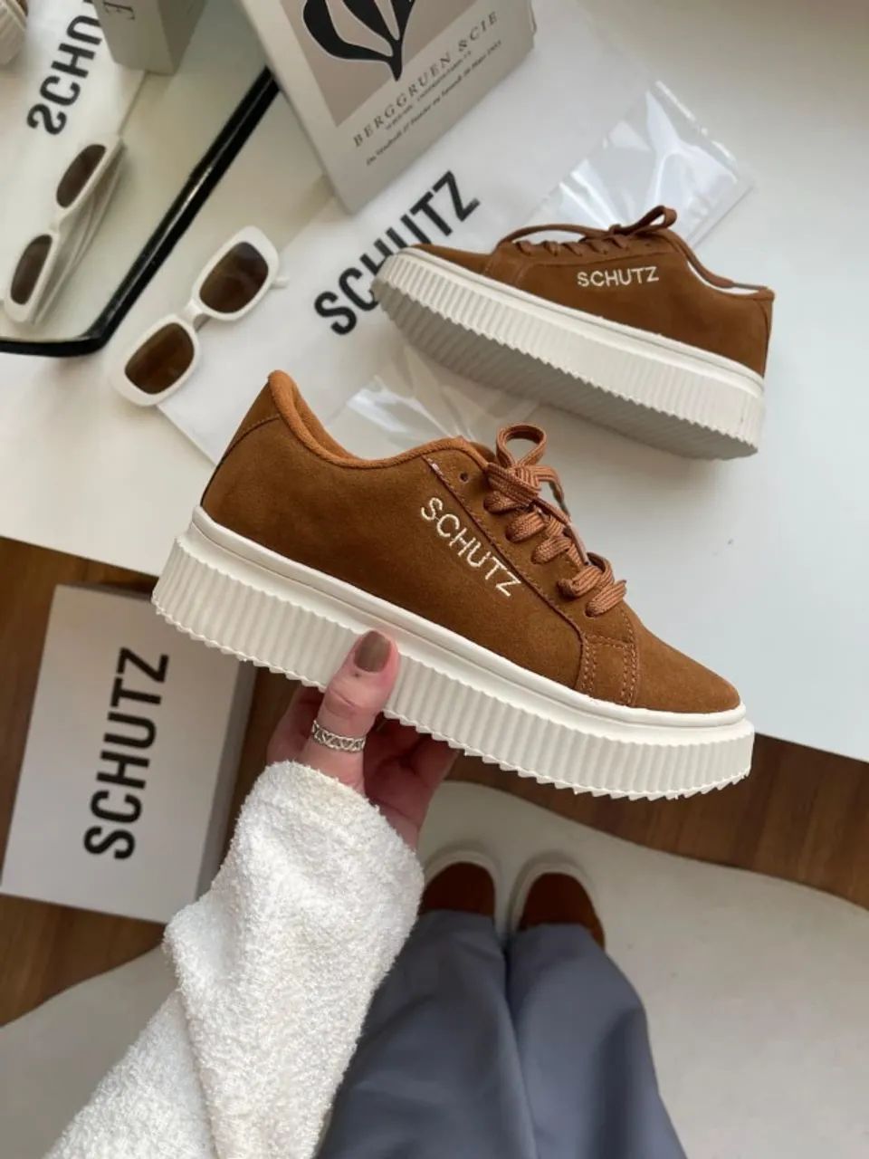 Tênis Schutz Feminino Linha Luxo Cinza/Preto/Marrom - Foto 3