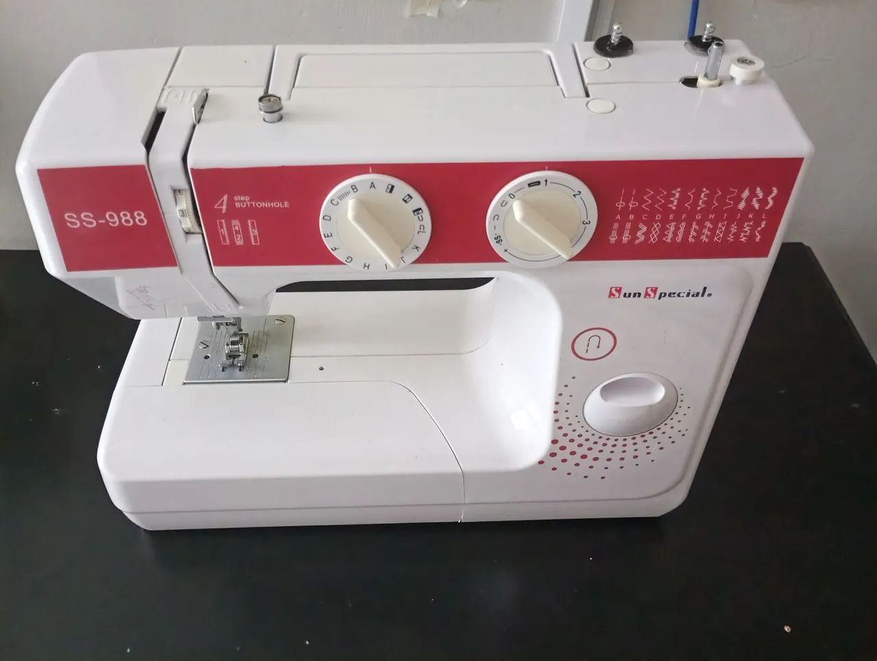 Máquina de Costura 64169309895554120