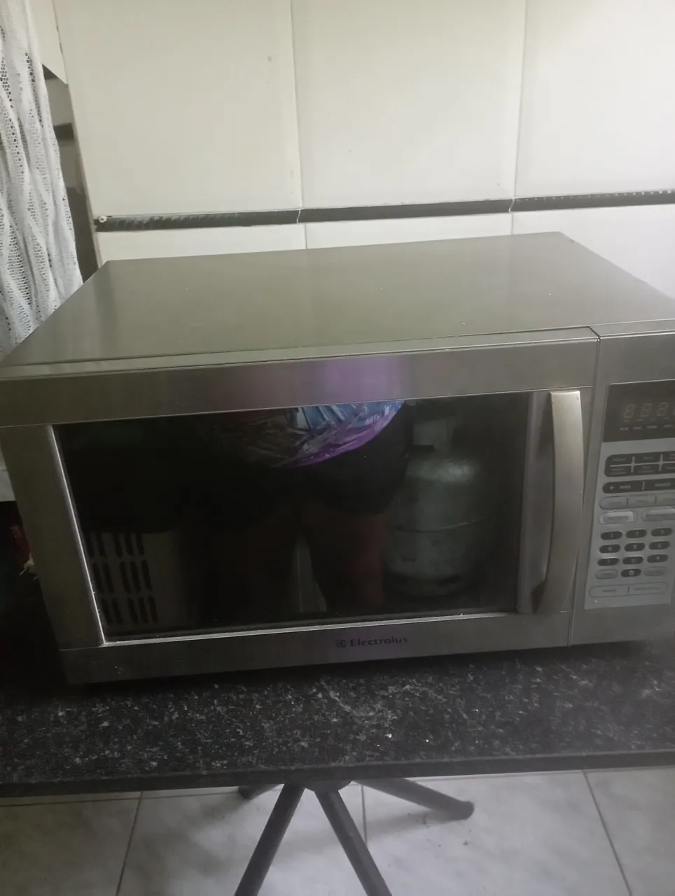 ATENÇÃO Micro-ondas 45 LITROS